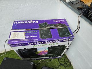 Equipo musica con mesa mezclas