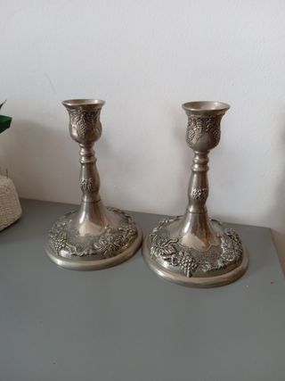 dos candelabros