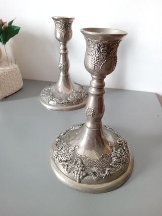 dos candelabros