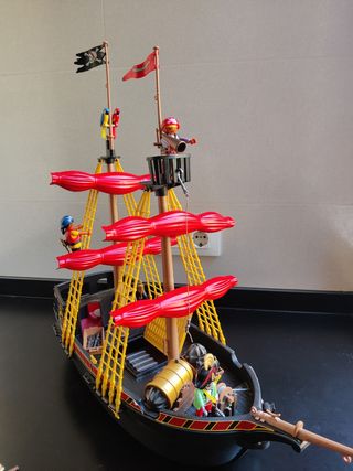 Barco pirata Playmobil