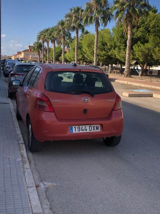 Alquilo a Particulares-VacacionesToyota Yaris 2006