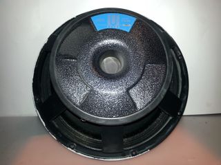 ▪︎  Altavoz Graves BEYMA 15 G400 400W