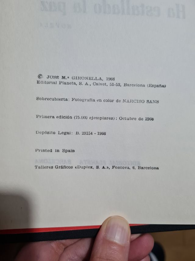 Libro "Ha estallado la paz"