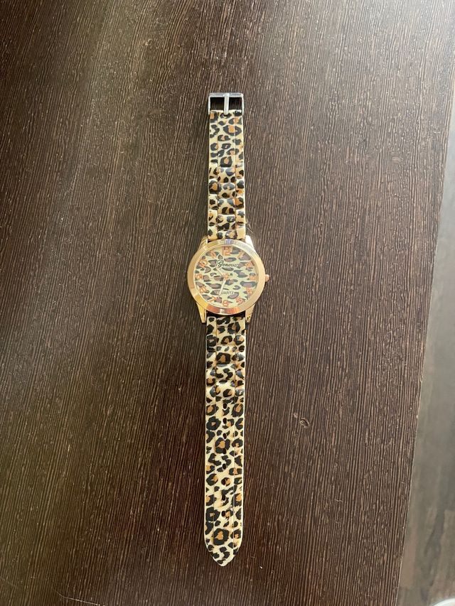 Reloj Quart Leopardo