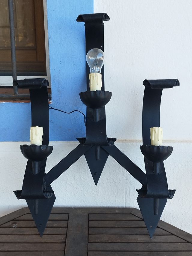 Lampara aplique pared antigua