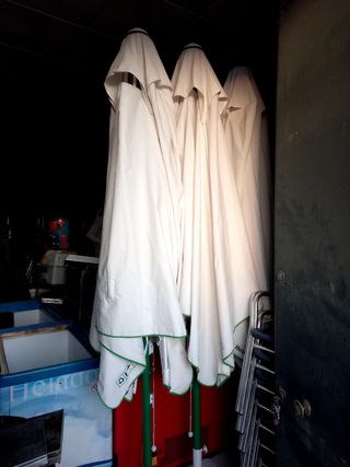 sombrillas