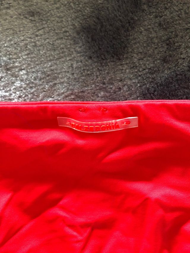 Lote de bolsa y bikini