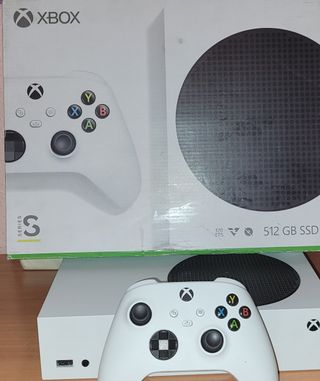 XBOX SERIES S CON ACESORIOS