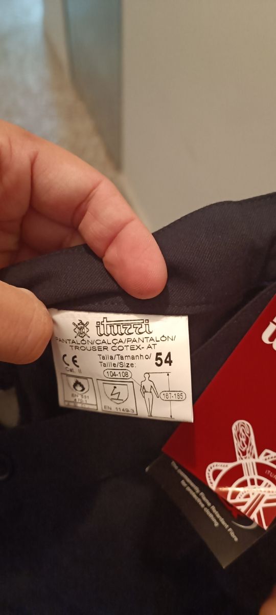 Pantalón de trabajo