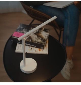 LÁMPARA DE ESCRITORIO