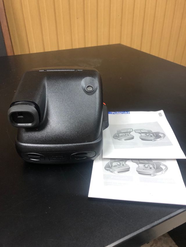 2 Polaroid Flash 600