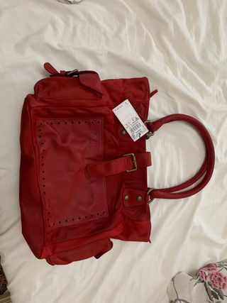 Bolso de piel todo por cierre de tienda solo 40 eu