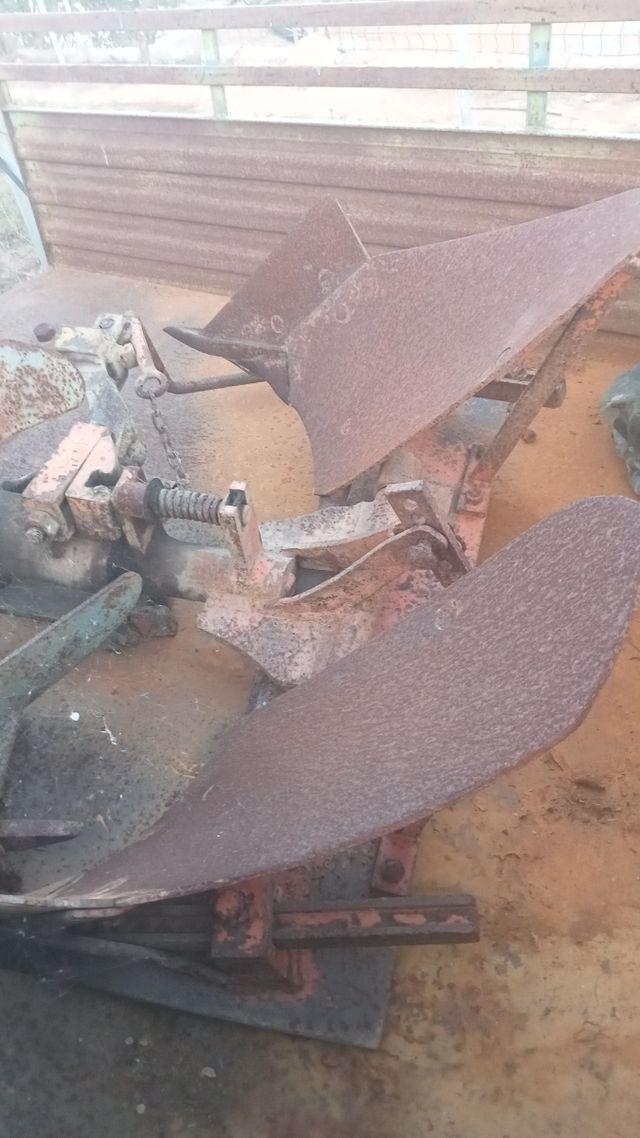 bisurco tractor pequeño