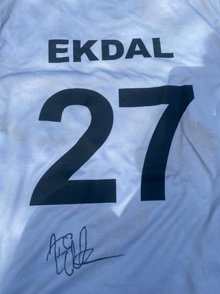 Camiseta de la Juventus oficial firmada por EKDAL