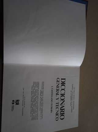 Vendo dos diccionarios general técnico Euskera