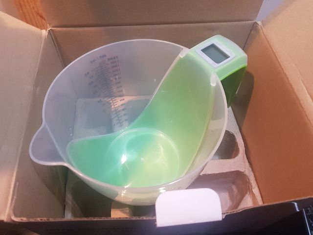 Jarra medidora con báscula 1'5L