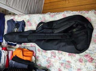 Funda de Guitarra Acústica Acolchada + Cuerdas