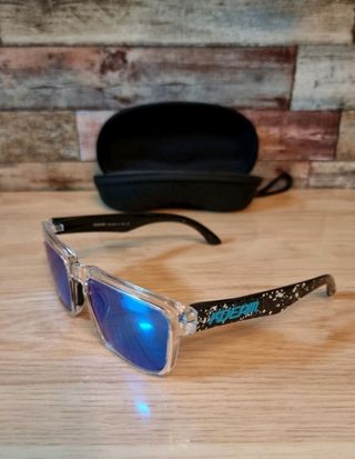 Gafas sol polarizadas.UV400.Transparentes y negro.