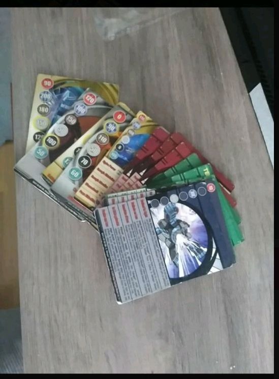 Cartas Bakugan