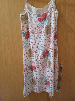 Camisón multicolor.Talla:M.