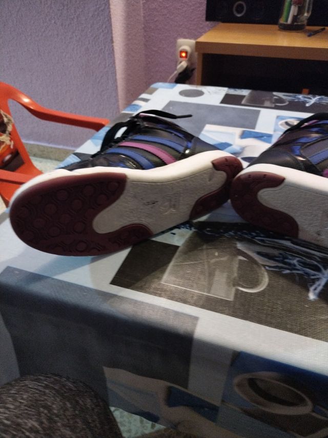 Zapatillas adidas midiru