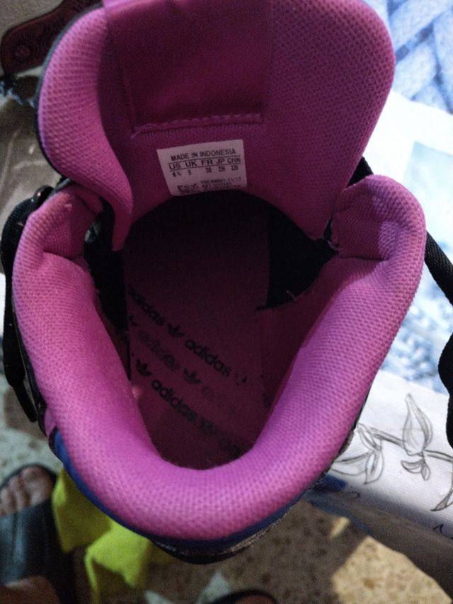 Zapatillas adidas midiru