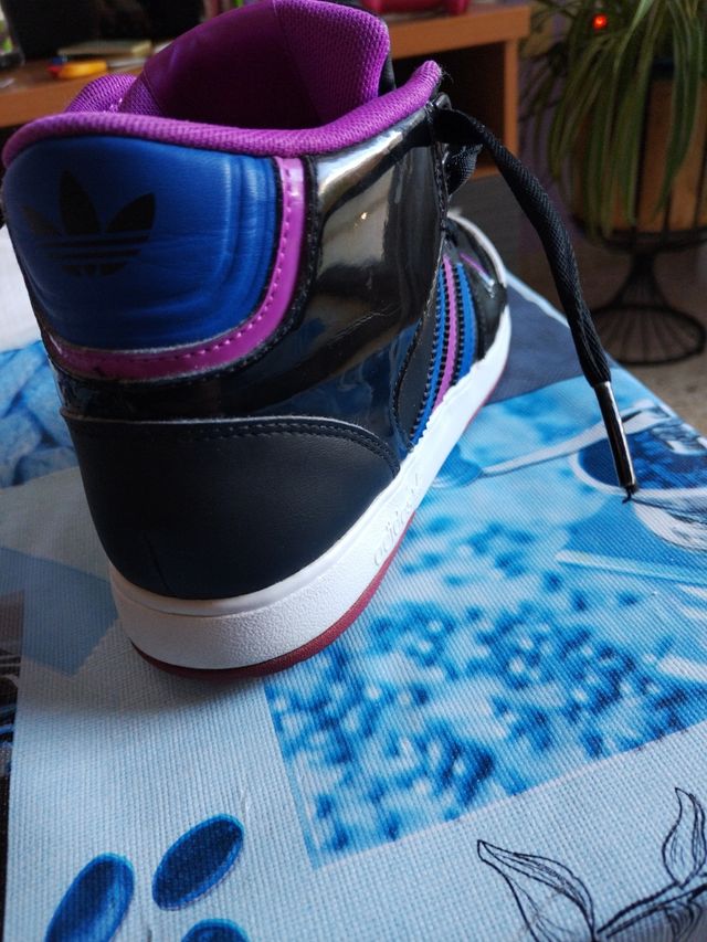 Zapatillas adidas midiru