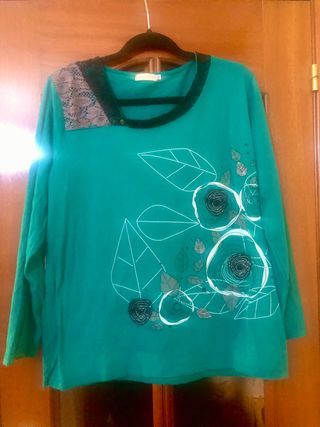 Camiseta tipo desigual Pab