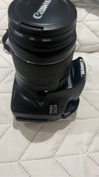 Canon EOS 1100D