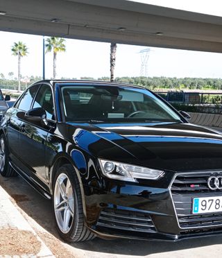  Audi A4 S line 2019.