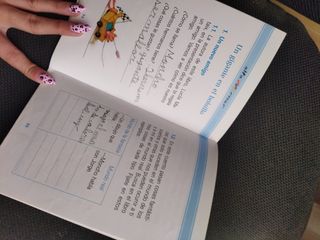 × UN GIGANTE EN EL BOLSILLO Libro Leer