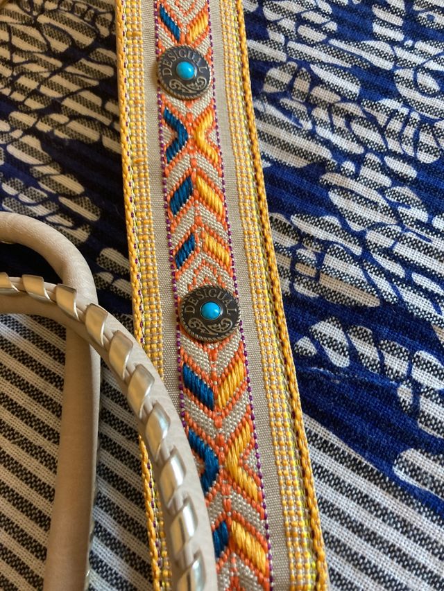 bolso desigual estilo hippie. muy bonito