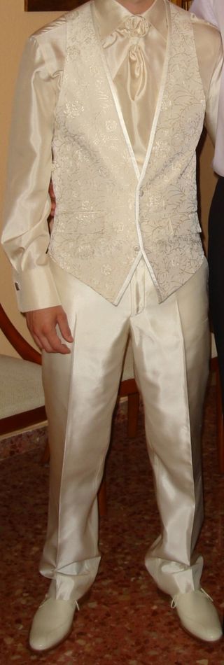 Traje novio Carlo Pignatelli