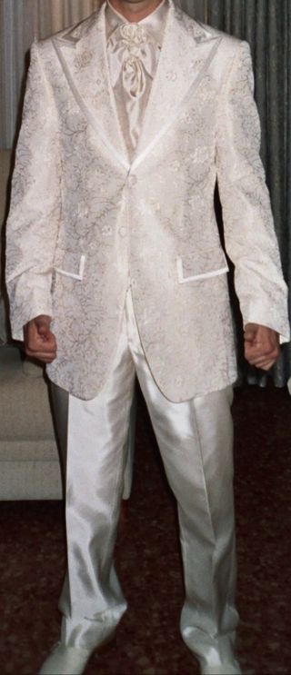 Traje novio Carlo Pignatelli