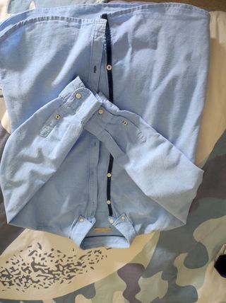 Camisa