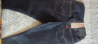 Pantalón vaquero Levi's 511 niño.
