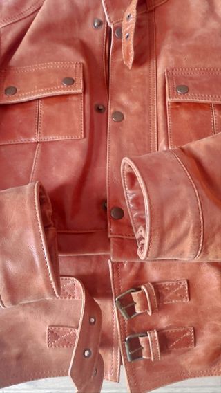 Cazadora - torera chica de cuero marca Impala Leat