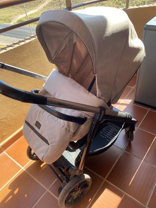 Carro de bebé, capazo y silla de paseo