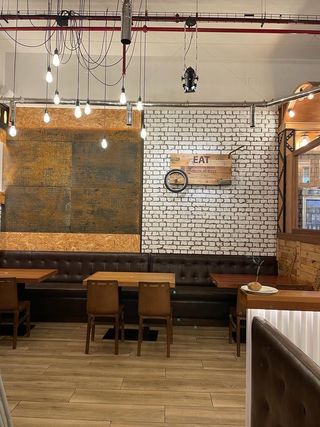 R-6817594 Traspaso de Restaurante en Abrera