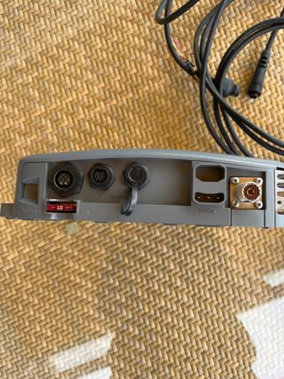 Radio Raymarine RAY240E