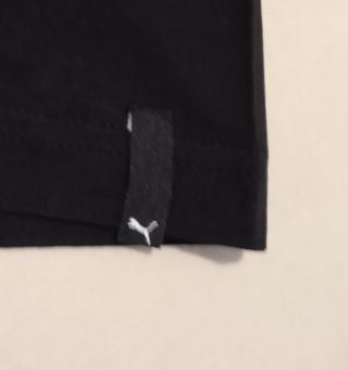 Camiseta Puma.