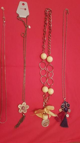 Lote bisutería collares, pulsera