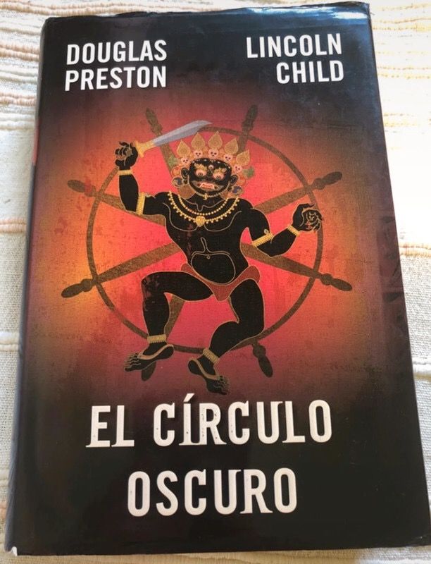 El círculo oscuro