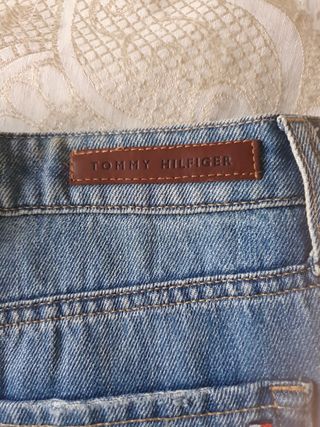 Falda Tommy Hilfinger