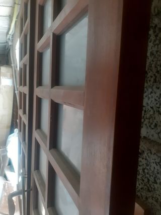 Puerta doble, de salón o comedor.