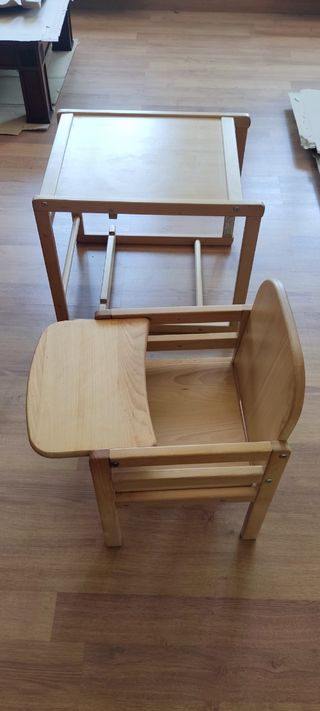 Trona multifuncional de madera