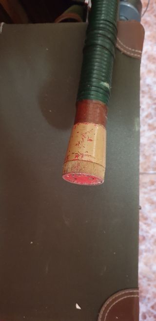 caña antigua lerc con carrete karmann 41 
