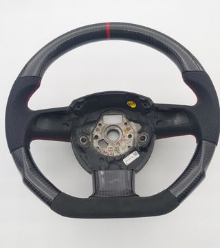 VOLANTE AUDI CARBONO A4,S4,RS4,A6,S6,RS6  04 A 011