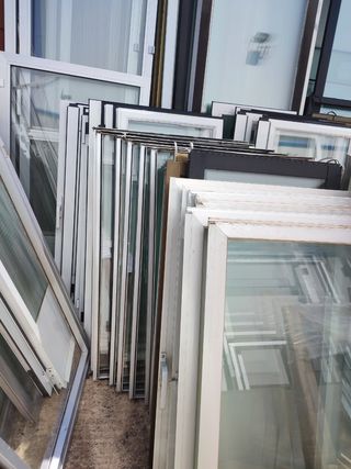 ventanas aluminio, madera, vidrios