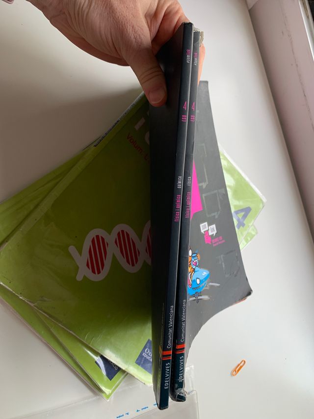 libros texto física y química 4 ESO edelvives